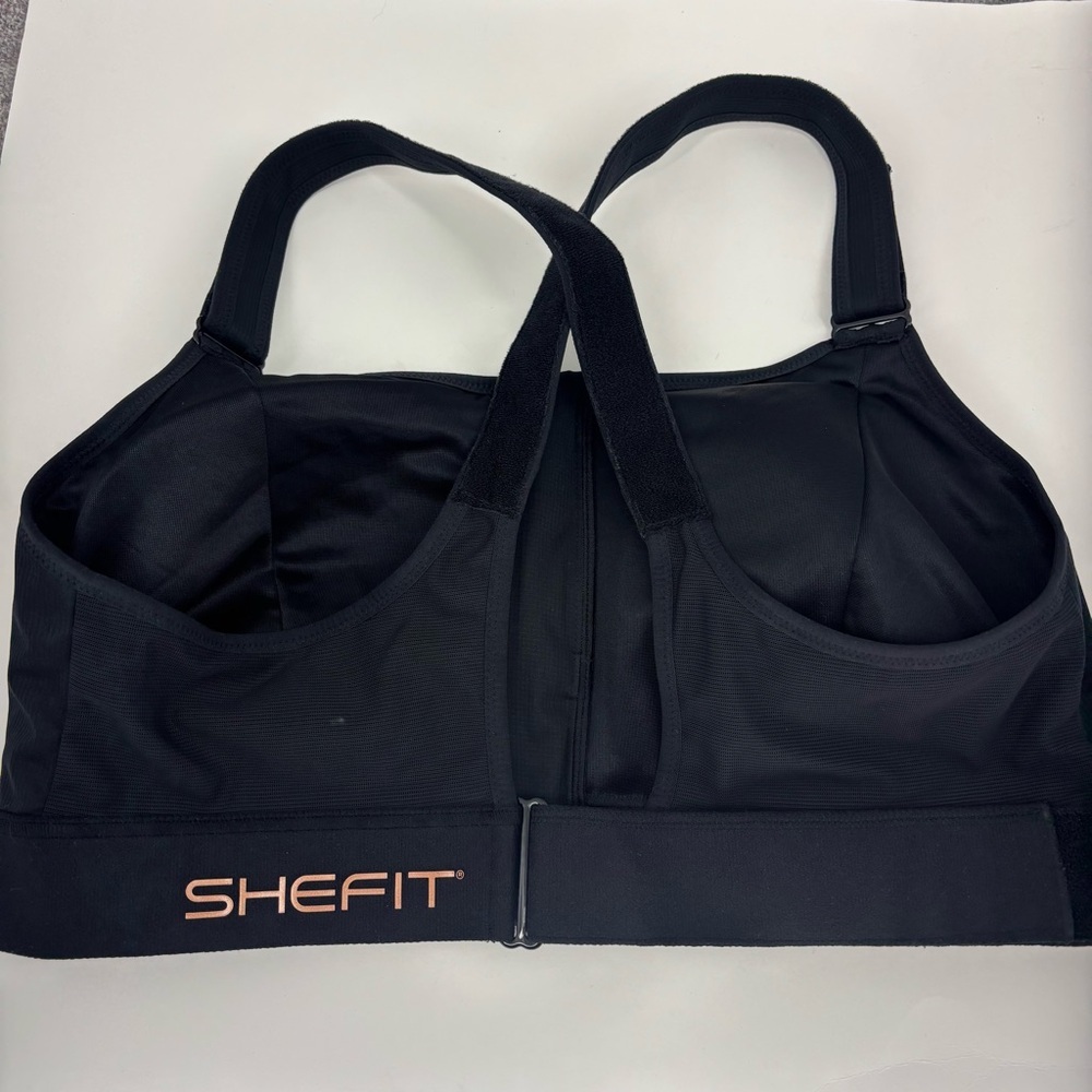 Shefit 4luxe sports bra active black low impact performance plus size - Picture 8 of 9